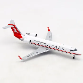 Самолетът е Бил Airlines 1:200 CRJ-200ER B-3020, Модел Самолет от Лят под налягане сплав с Базово Шаси, са подбрани Играчка